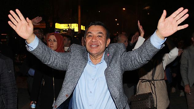 Mustafa Serhat Orhan 'Turgutlu'nun Kaybedecek Bir 5 Yılı Daha Yok'