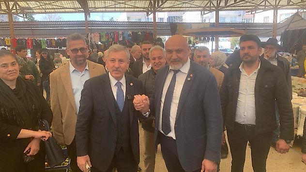 Özdağ, 'Bu Belediye Halkın, Hatta Kendi Partililerinin Bile Sinirlerini Zıplattı'