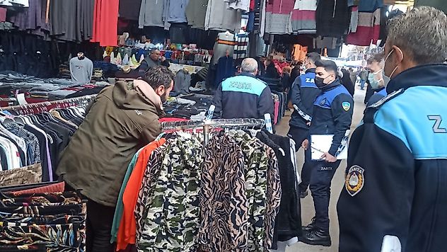 Pazar Yerlerinde Denetimlerini Sürdürüyor