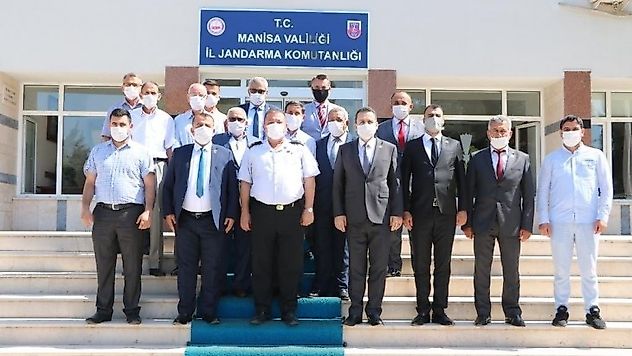 Şehit Ailelerinden İl Jandarma Alay Komutanı Yıldırım'a Ziyaret