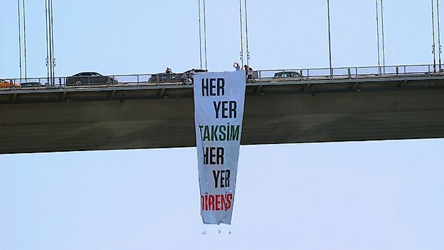 TİP'ten Erdoğan'a Gezi pankartı yanıtı: 'Sana kötü bir haberimiz var'