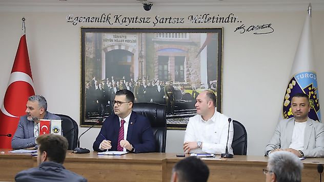 Turgutlu Belediyesi Meclisi Olağanüstü Toplandı