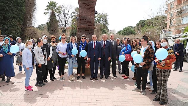 Turgutlu Belediyesi ve Turgutlu Kent Konseyinden Otizm Farkındalık Günü'nde İki Özel Etkinlik