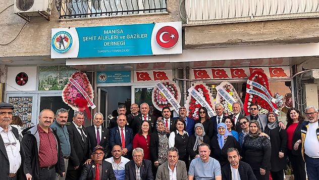Turgutlu'da Anlamlı Açılış: Şehit Aileleri ve Gaziler Derneği Temsilciliği Hizmete Girdi