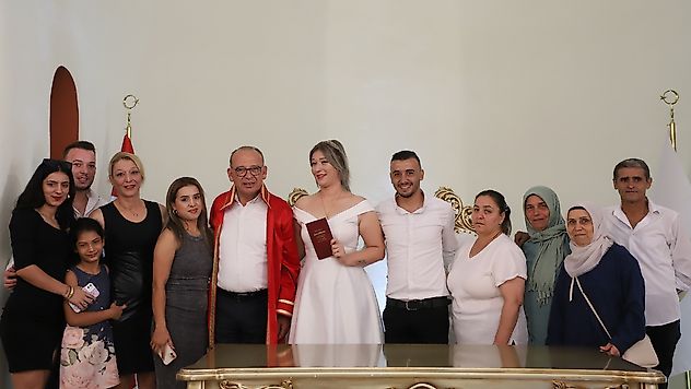 Turgutlu'da Aydın ve Kaya Ailelerinin Mutlu Günü