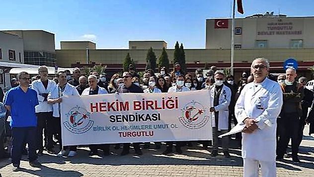 Turgutlu'da Doktorlar 3 Günlük İş Bırakma Eylemi