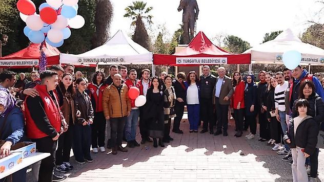 Turgutlu'da Dünya Otizm Farkındalık Günü'ne Anlamlı Etkinlik