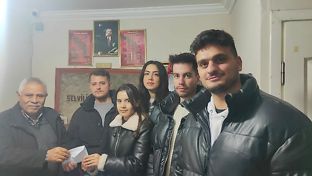 Turgutlu'da Öğrencilerden Örnek Davranış