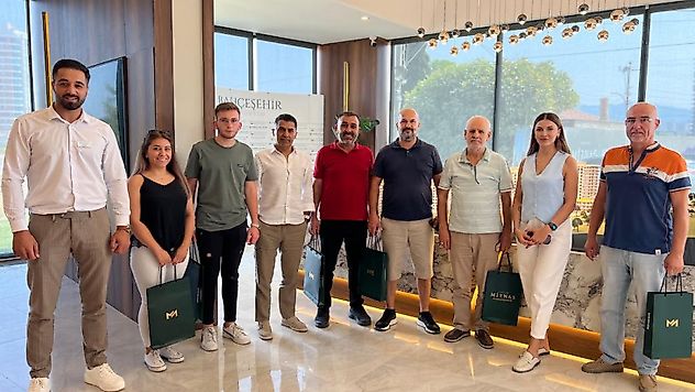Turgutlu Galericiler Oda Başkanı ve beraberindekiler Mirnas Bahçesehir Projesini Yerinde İnceledi