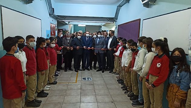 Turgutlu Şehitleri Bilişim Teknolojileri Sınıfı'nın Açılışı Gerçekleştirildi