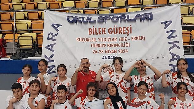 Turgutlulu Öğrencilerden Türkiye Derecesi Geldi