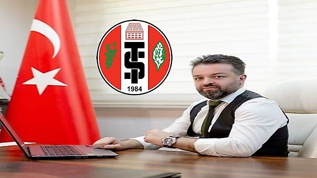 Turgutluspor eski kulüp başkanı haciz memurlarıyla kulübün kapısına dayandı!