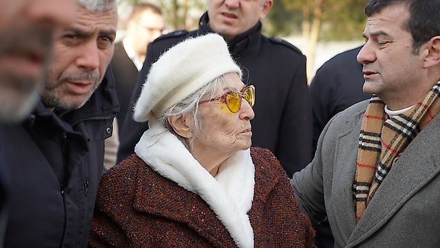 Ümit Özdağ'ın annesi Gönül Özdağ, Silivri Cezaevi'nde Ümit Özdağ'ı ziyaret etti