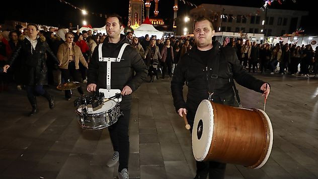 Yunusemre'de Balkan Ezgileri Yankılandı