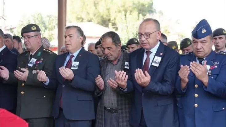 Kahraman Kore Gazisi Osman Nuri Özer Askerî Törenle Son Yolculuğuna Uğurlandı