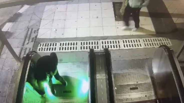 Yürüyen Merdivenler Neden Bozuluyor?