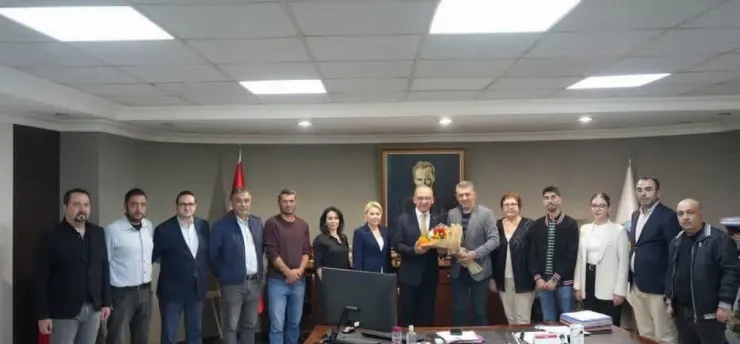 CHP Turgutlu İlçe Teşkilatından Başkan Çetin Akın'a Ziyaret