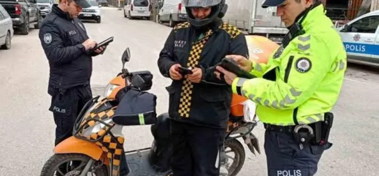 Trafikte Yeni Dönem: Zorunluluk Getirildi