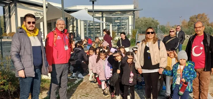 TURBELDAK, Minik Doğaseverlerle Keşfe Çıktı