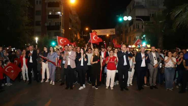 19 Mayıs Coşkusu Turgutlu'yu Sardı