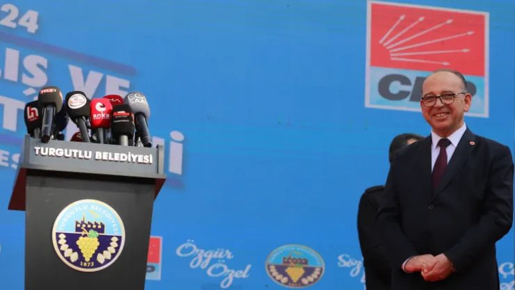 Başkan Akın'dan Belediye Çalışanlarına Büyük Müjde: En Düşük Maaş 24 Bin 823 TL Oldu