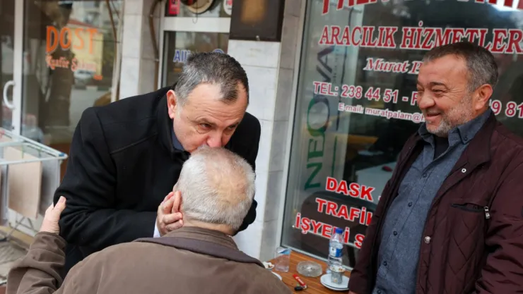 Başkan Balaban Mimar Sinan Bulvarı'nda Esnaf Ziyareti Yaptı