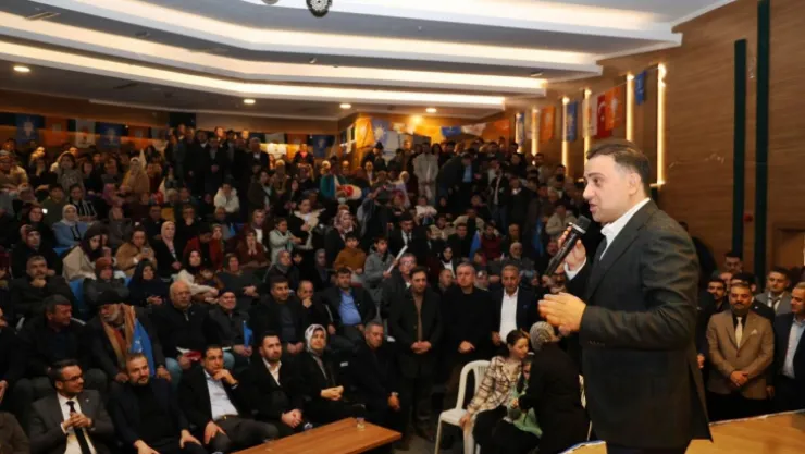 Baybatur Turgutlu'da konuştu: Diyor ki ben seçimi kazanacağım, ee sonra Ak Parti'ye geçeceğim. Bizim onlarla işimiz yok'