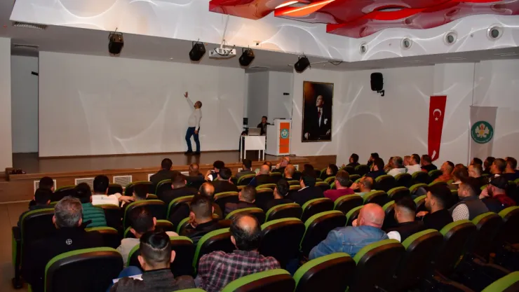 Büyükşehir Çalışanlarına Vektörlerle Mücadele Eğitimi