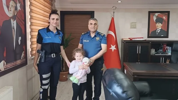 Emniyet Müdürü Mehmet Dursun, Minik Konuğunu Ağırladı