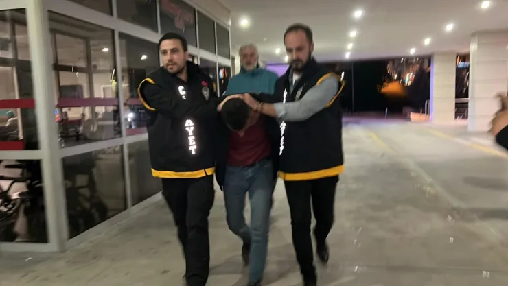 Eski eşini defalarca bıçaklayan zanlı yakalandı