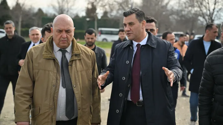 Irlamaz Vadisi'nin ikinci etabının ilk adımı dere temizliğiyle başladı