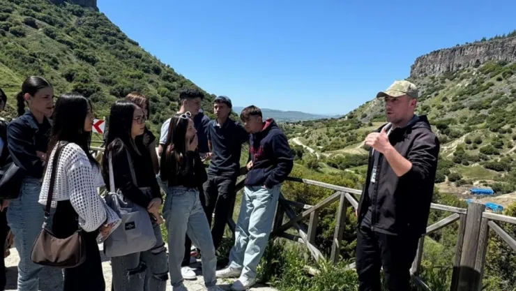 Kent Konseyi Gençlik Kolları'ndan Gençlere Doğa Ve Tarih Gezisi