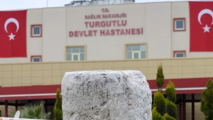 TURGUTLU'DA 1800 YILLIK MERMER TAŞ
