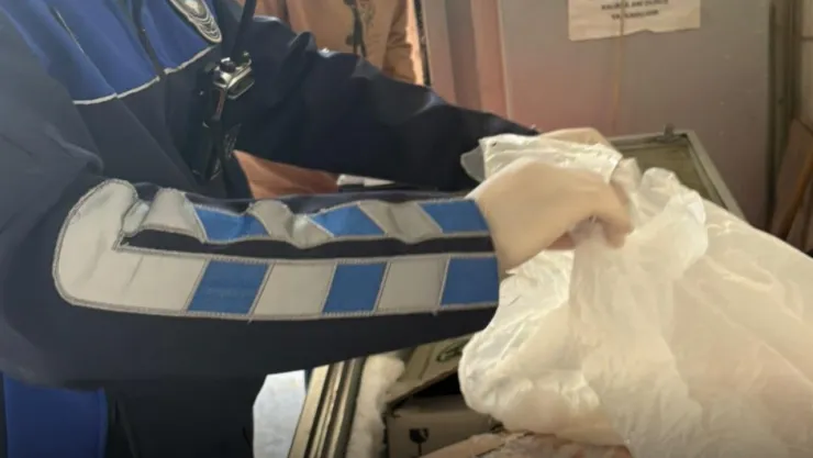 Manisa'da Zabıta Ekipleri Tarihi Geçmiş Ürünlere Geçit Vermedi: 65 Kg Gıda ve 73 Kg Tavuk İmha Edildi
