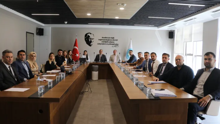 Manisa Enerji Platformu'ndan ilçe belediyelerine güneş enerjisi sistemleri eğitimi