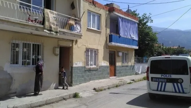 PENCEREDEN DÜŞEN KADIN YARALANDI
