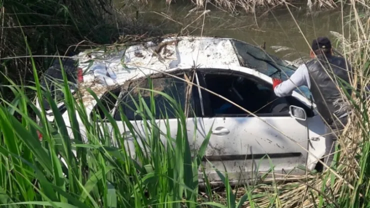 DİREKSİYON HAKİMİYETİNİ KAYBETTİ DEREYE UÇTU