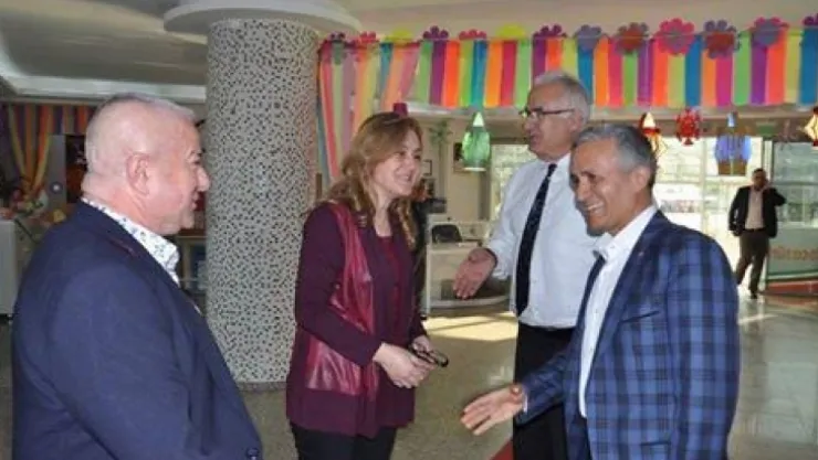 Tahsin Bozkkurt Ziyaretçilerimi Ağırlamaya Devam Ediyor