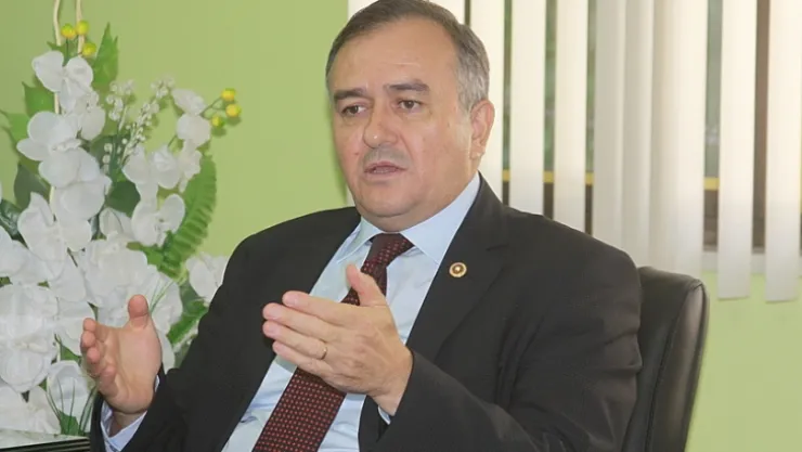 Akçay, 'CHP yardakçılığı muhalefet sanıyor