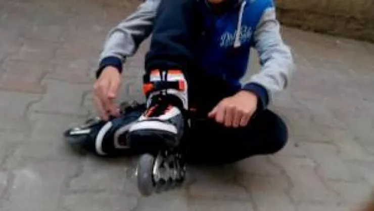 Turgutlu'da Patenli çocuklar tehlike saçıyor