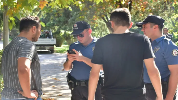 Manisa il Genelinde 5498 şahıs ekipler tarafından sorgulandı