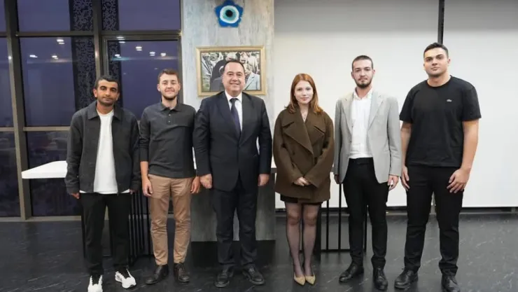 Nehir Zeyrek'ten Başkan Dutlulu'ya Ziyaret