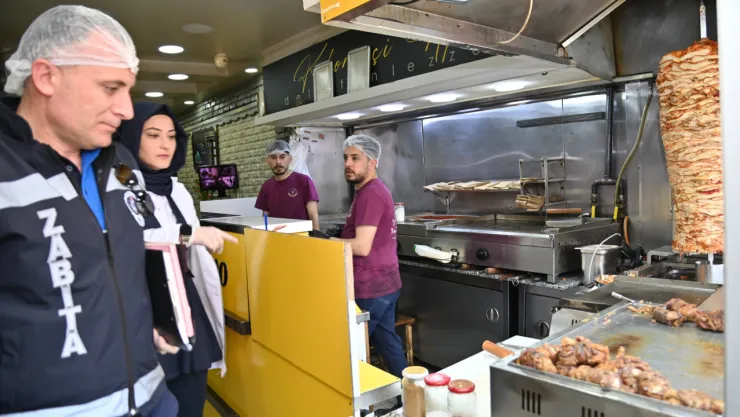 Sağlıklı Gıda için Büyükşehir'in Denetimleri Aralıksız Sürüyor