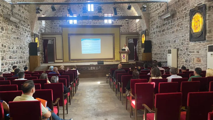 Şehzadeler Belediyesi'nden Personeline Kamu İhale Eğitimi