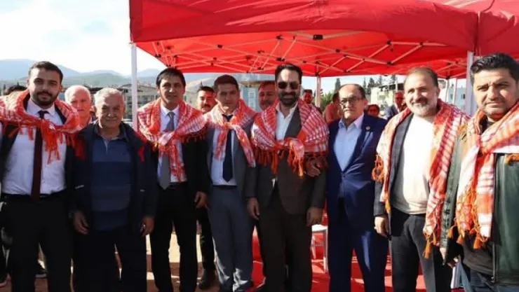 Selendililer Aşağıçobanisa'da Keşkek ve Cirit Şenliğinde Buluştu