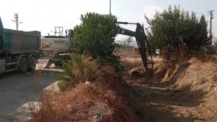 Selvilitepe Mahallesinde Dere Temizliği Yapıldı
