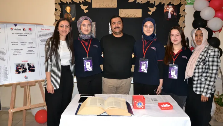 TÜBİTAK 4006 Bilim Fuarı Arif Çeler Kız Anadolu İmam Hatip Lisesi'nde gerçekleşti