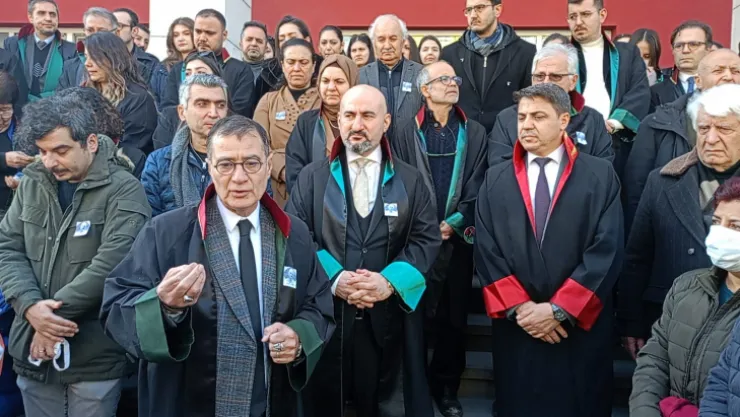Turgutlu Avukat son yolculuğuna Adliye önünden uğurlandı