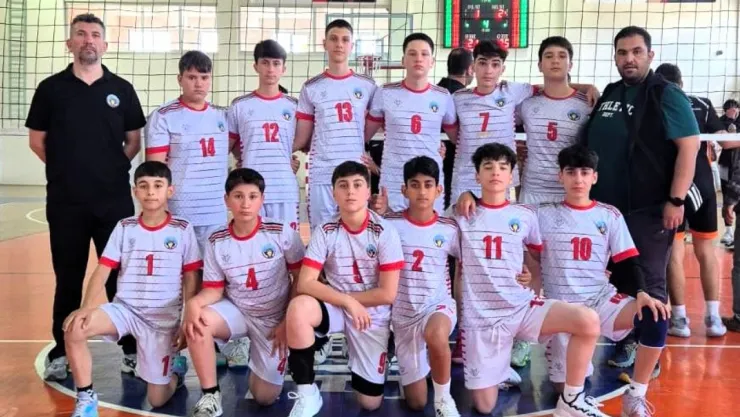 Turgutlu Belediyespor'un Midi Erkek Voleybol Takımı Türkiye Finallerinde