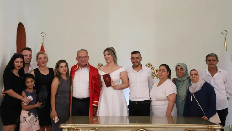 Turgutlu'da Aydın ve Kaya Ailelerinin Mutlu Günü